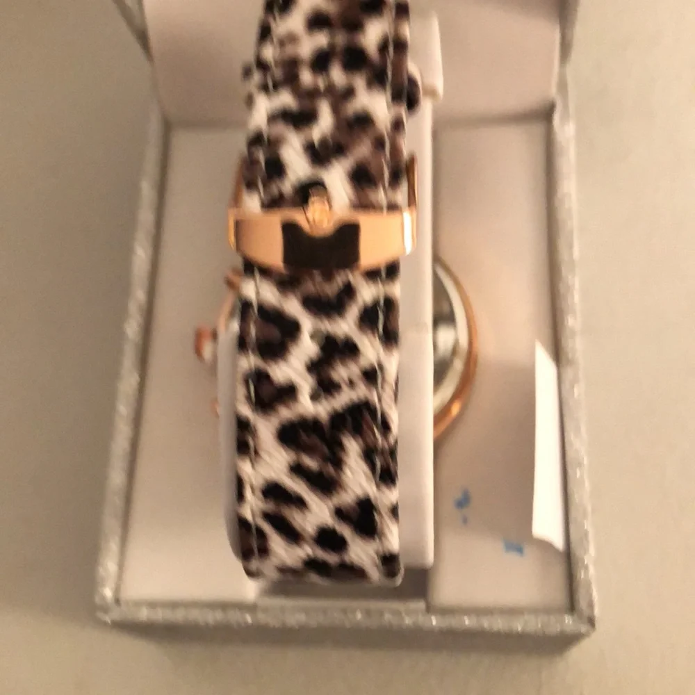 Ladies Wrist Watch - Picture 6 of 11